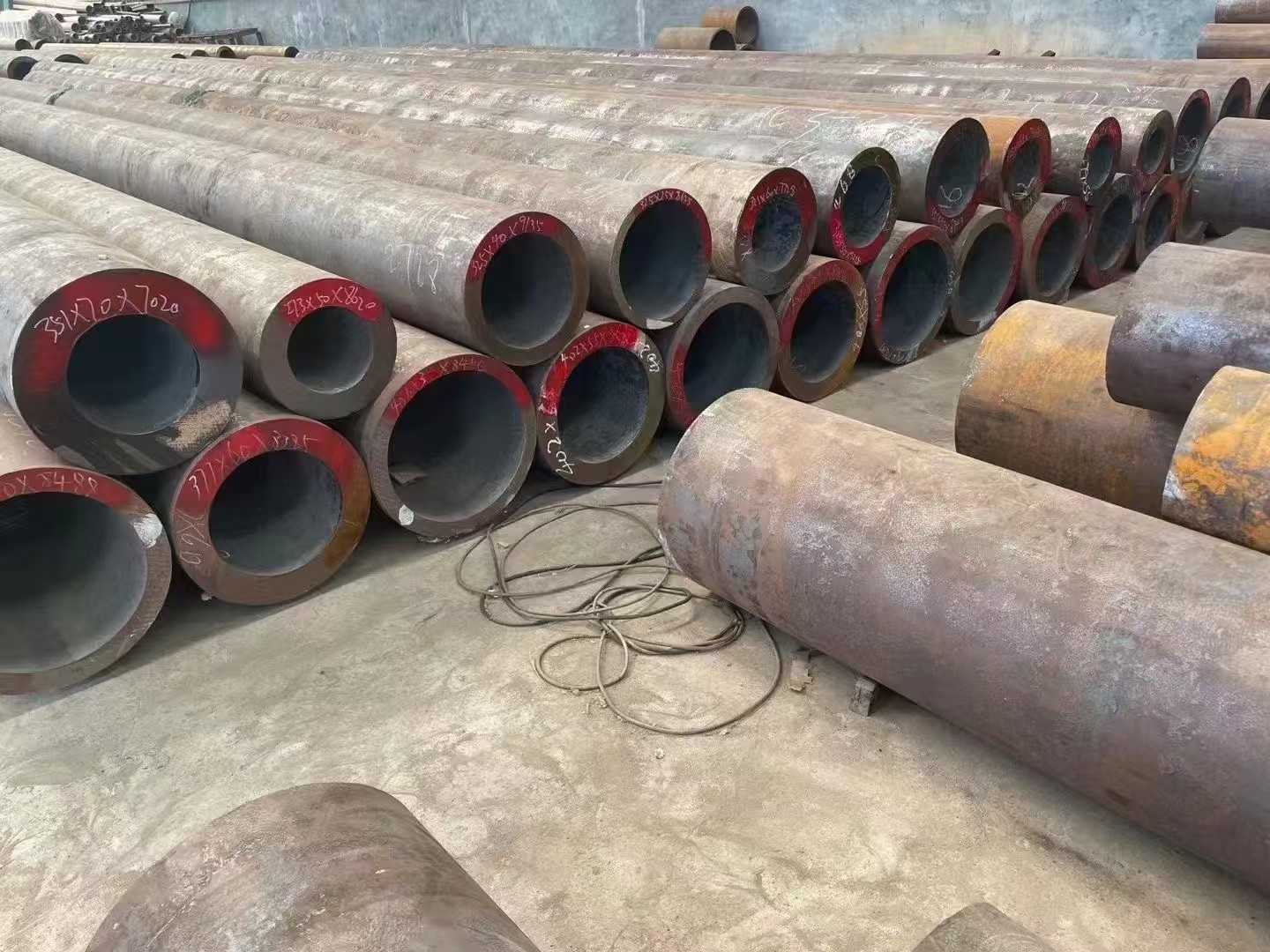 牡丹江市无缝钢管切割定尺切割加工方矩管 - 方案